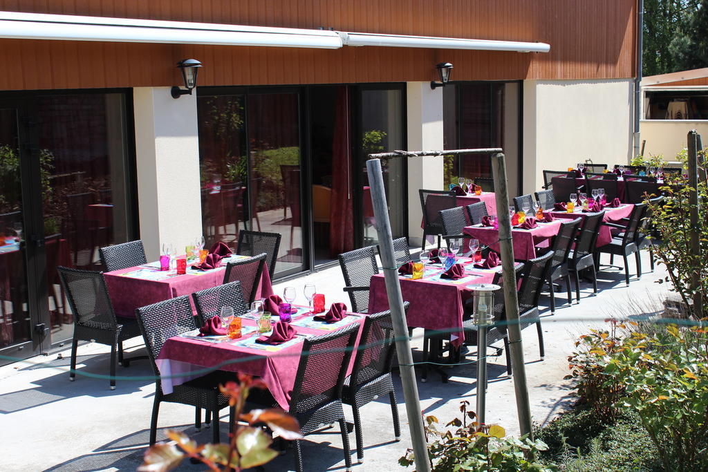 Le Champ Des Lys Hotel Amancey Exterior foto