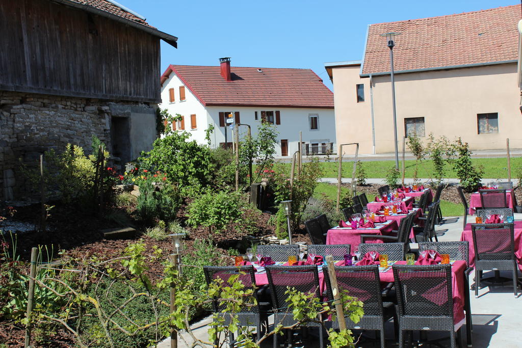 Le Champ Des Lys Hotel Amancey Exterior foto