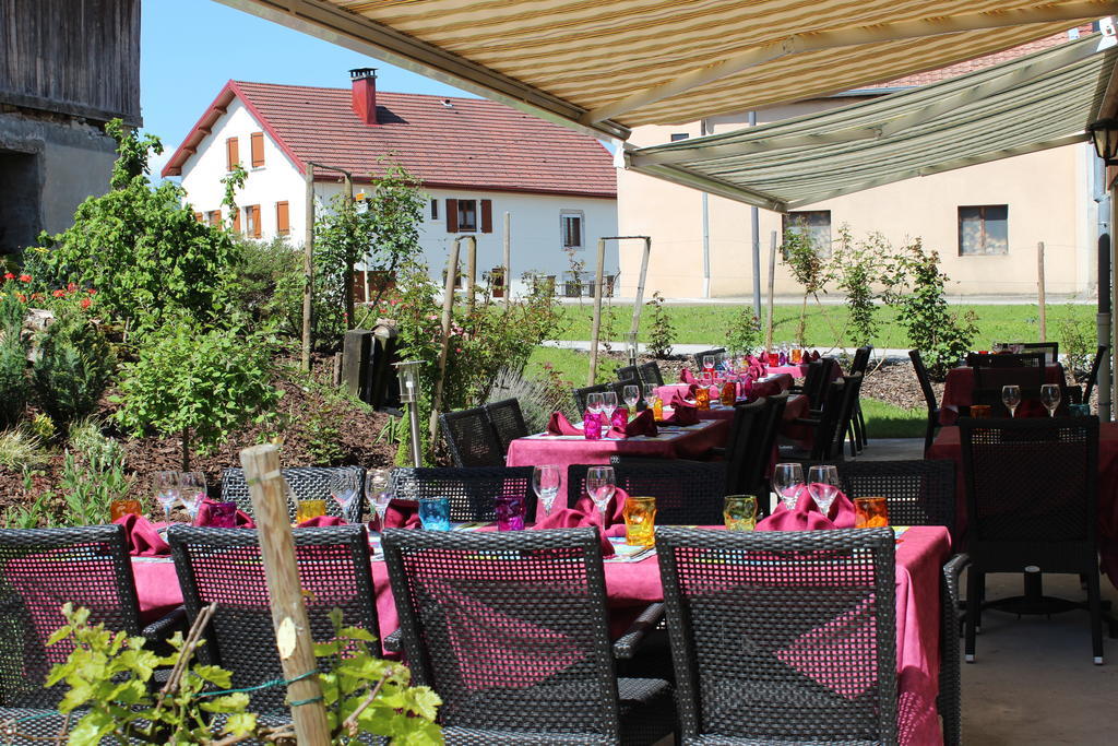 Le Champ Des Lys Hotel Amancey Exterior foto